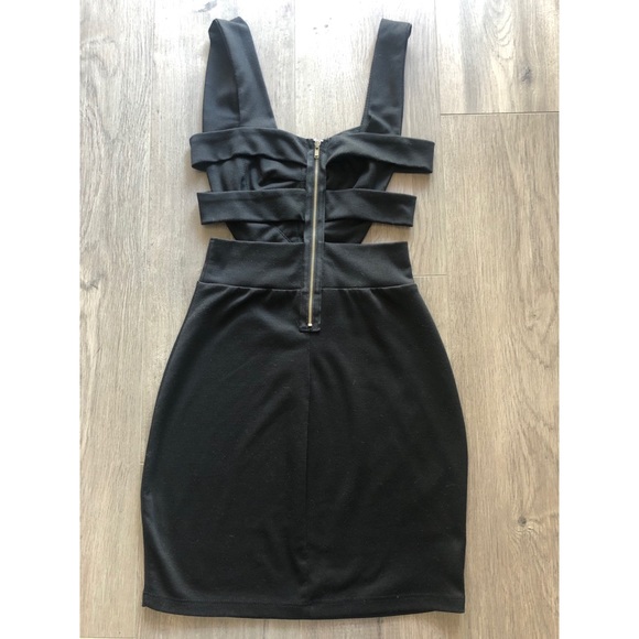 Black Lulu’s Bodycon Dress - Picture 2 of 3
